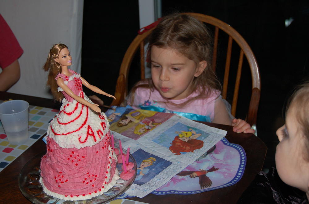 Doll cake....almost like the bakery.